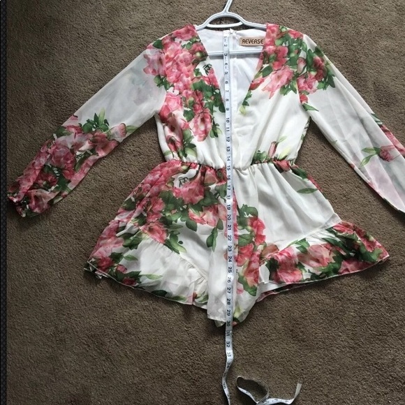 NWT Reverse Romper/Playsuit 
Size M - Picture 4 of 6